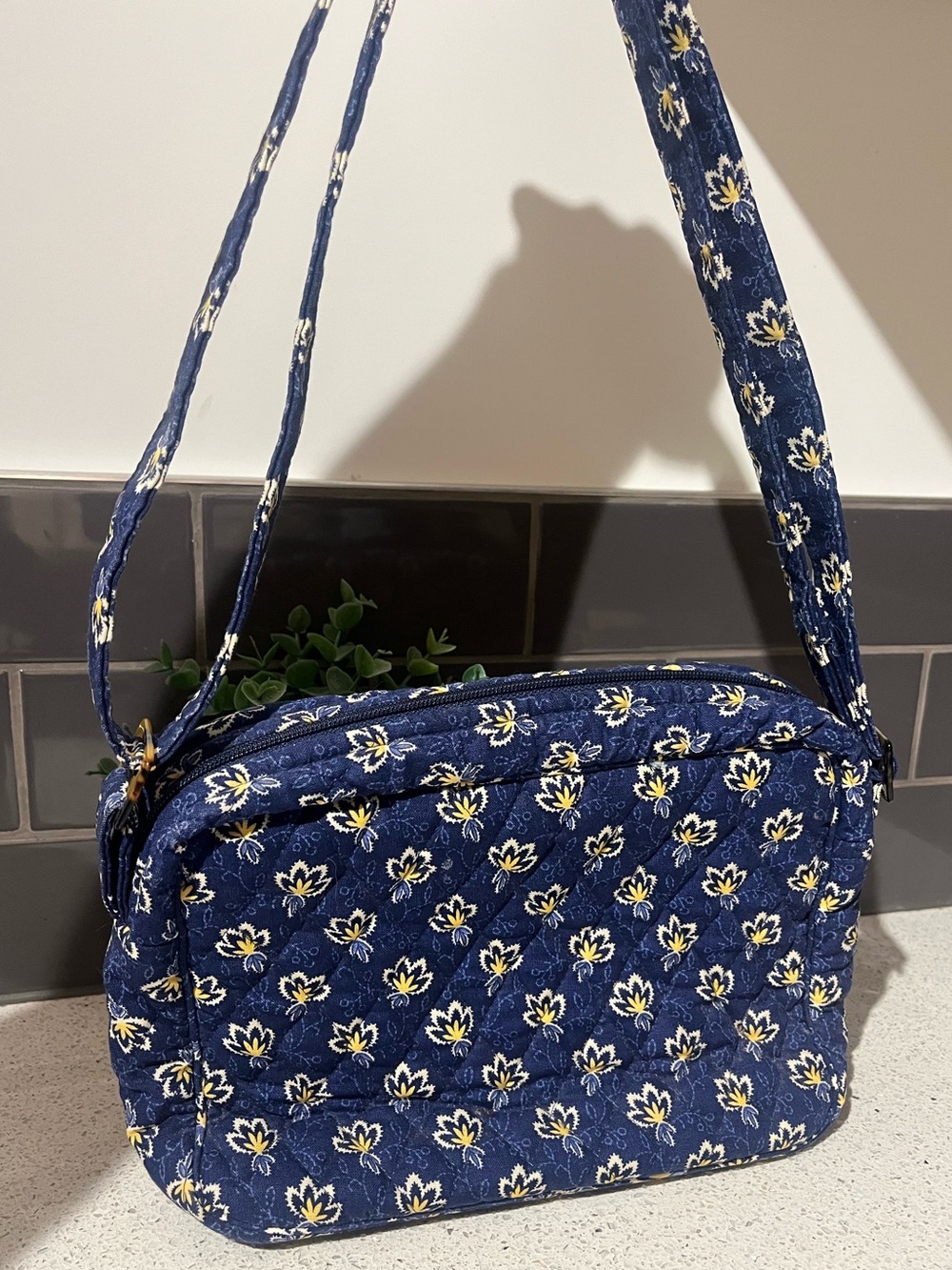 Vera Bradley Quilted Floral Denim Shoulder Bag Purse Vintage Y2K - Picture 7 of 16